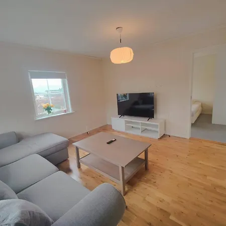 Lägenhet Flott Familie Leilighet Naer Nesttun/bergen *
